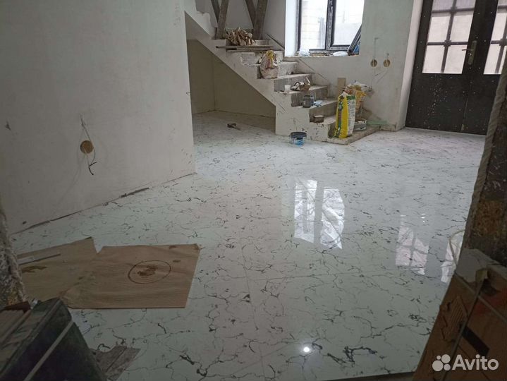 Плиточник кафельщик