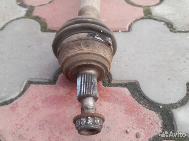 Привод правый volkswagen golf 4,bora