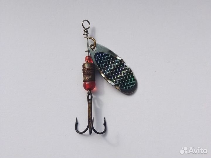 Блесна вертушка