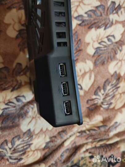 Подставка с охлаждением для ноутбука