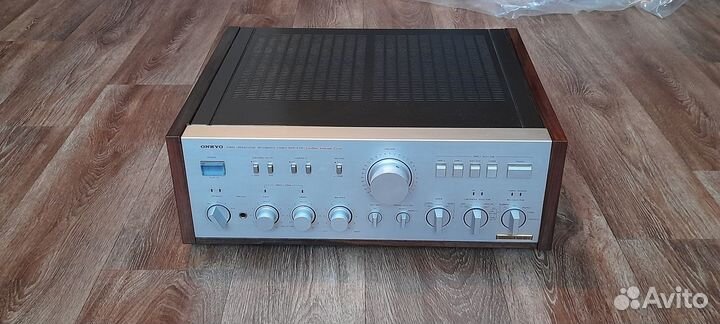 Усилитель Onkyo integra a820gtr