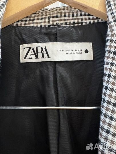 Пиджак женский Zara