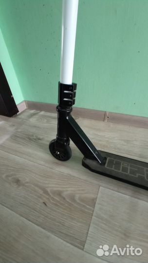 Трюковой Самокат Hipe H1