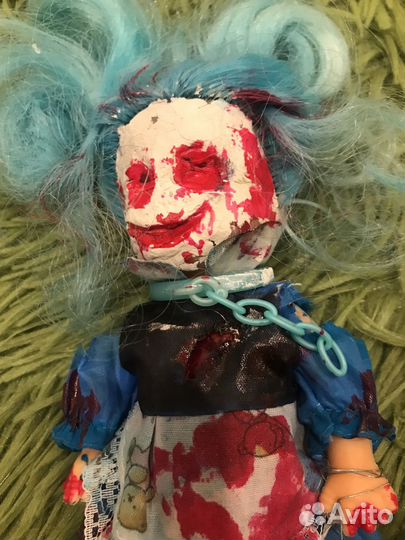 Мягкая игрушка и кукла