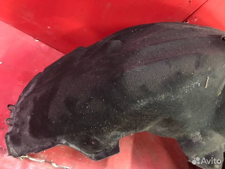 Подкрылок задний правый Mercedes-Benz W212 1.8