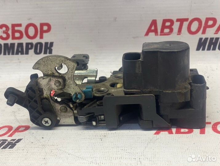 Замок боковой двери задний правый Chevrolet