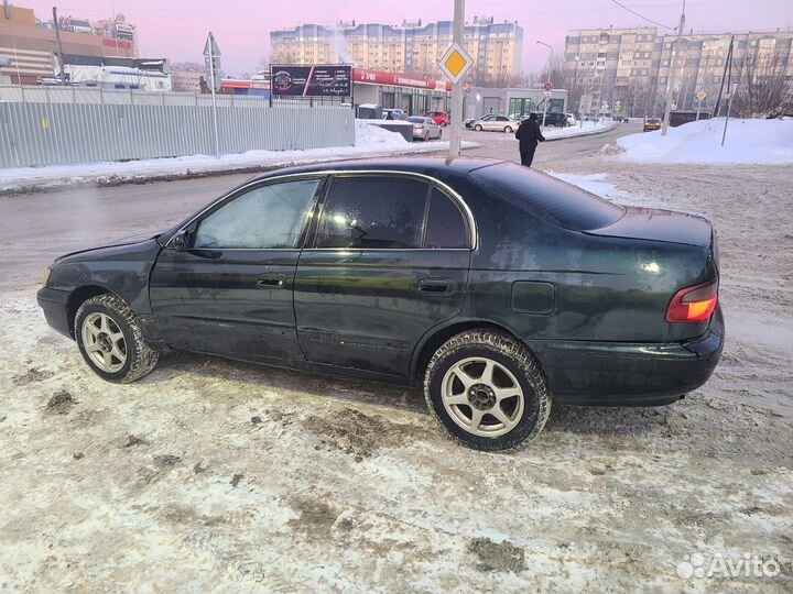 Toyota Corona 2.0 AT, 1995, 200 000 км
