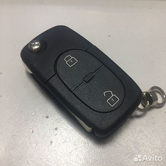 Корпус выкидного ключа Audi
