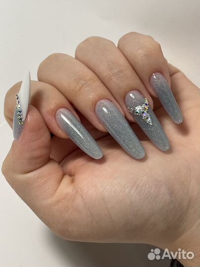 Маникюр, педикюр, наращивание ногтей на дому