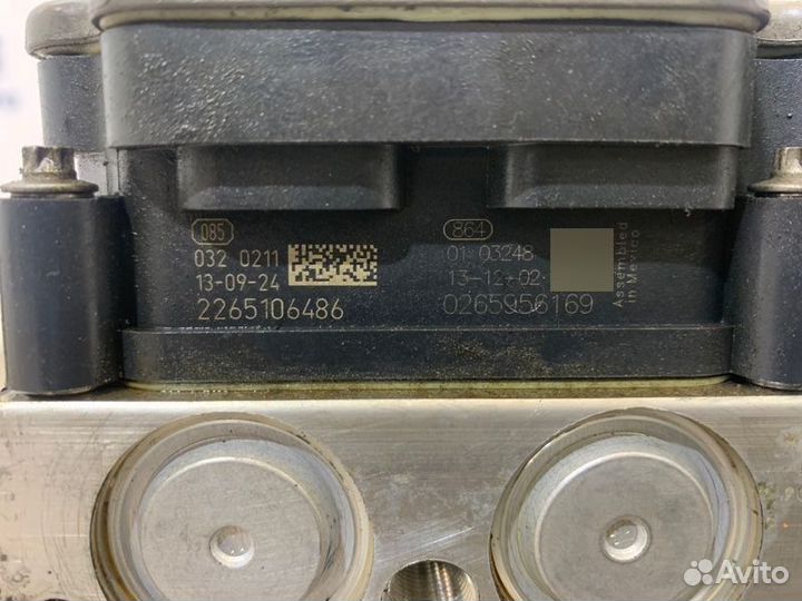 Блок ABS (насос) Bmw X5 F15 N55B30A 2014