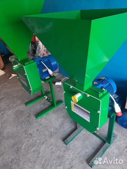 Зернодробилка Измельчитель зерна до 3000кг/час