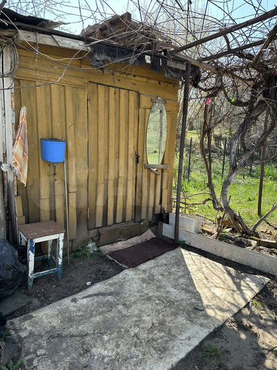 Дача 10 м² на участке 4 сот.