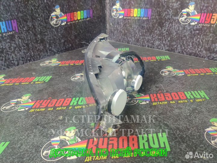 Противотуманная фара skoda a5 новая 08-13