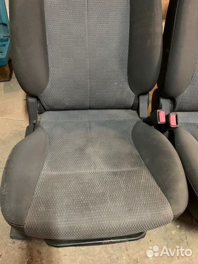 Сиденья комплект Kia Picanto 1 G4HG 1.1 2007