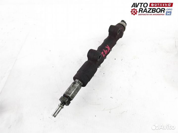 Топливная рампа Ford Transit 2006