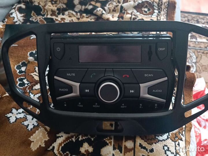 Штатная магнитола LADA vesta