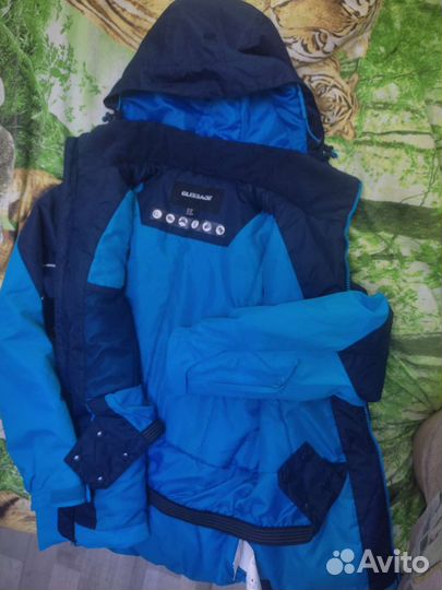 Горнолыжная куртка
