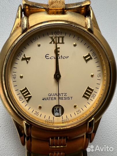 Часы позолоченные ecvator quartz