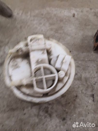 Насос топливный