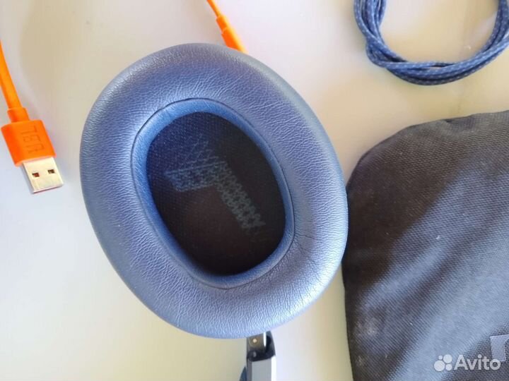 Наушники jbl live 660nc