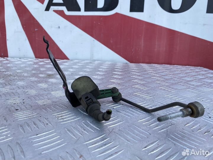 Датчик уровня подвески передний правый Audi A6 C6