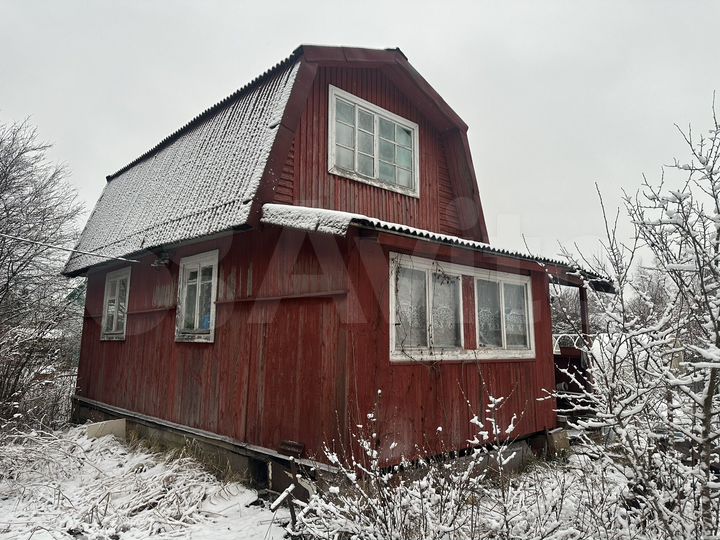 Дача 23,8 м² на участке 6 сот.