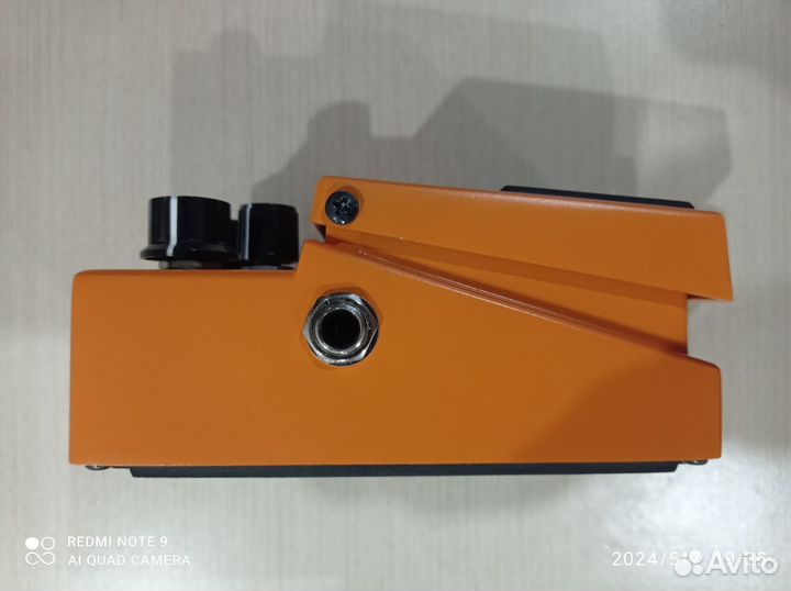 Педаль для электрогитары Boss Distortion DS-1