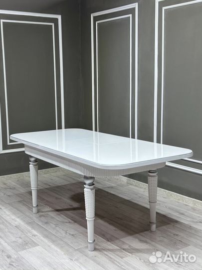 Кухонный стол. Доставка по всей России