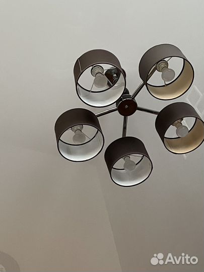 Люстра потолочная