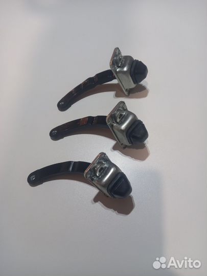 Ограничитель открывания двери УАЗ Патриот(3 полож)