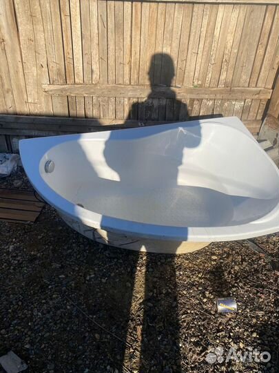 Ванна угловая бу