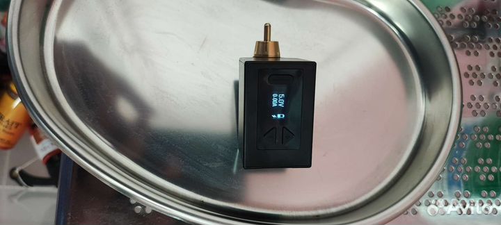 Беспроводной блок питания для тату машинки