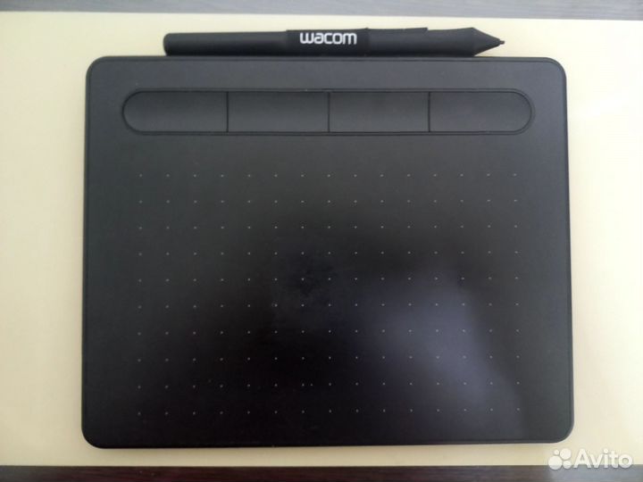 Графический планшет Wacom Intuos S