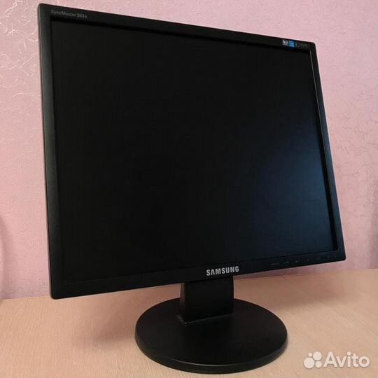 Samsung syncmaster 943n