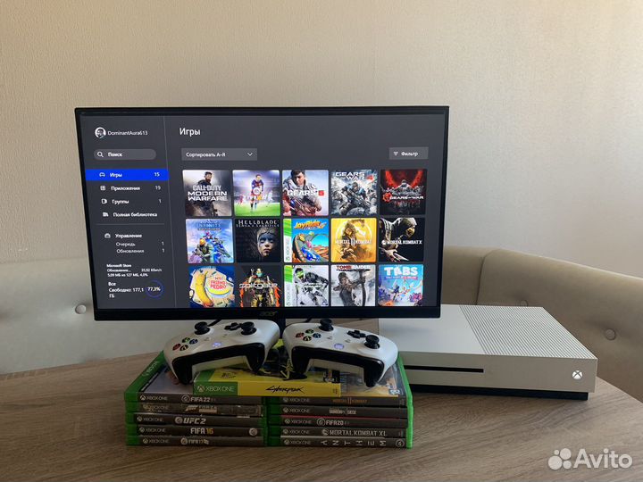 Xbox one s 1tb 2 геймпада