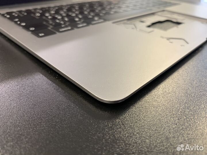 Топкейс с клавиатурой для Apple MacBook Air A1932