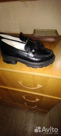 Туфли школьные
