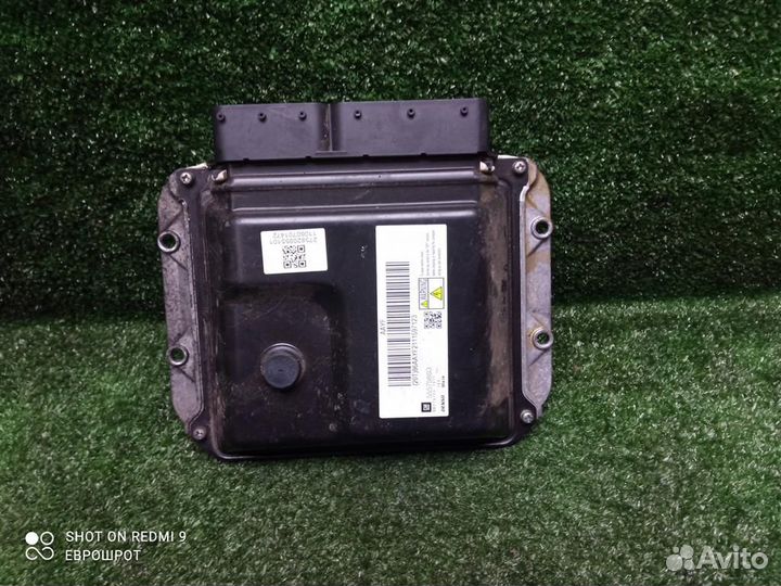 Блок управления двигателем Opel Astra J (2010-201