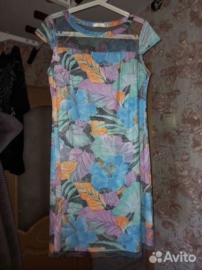 Продаю платье