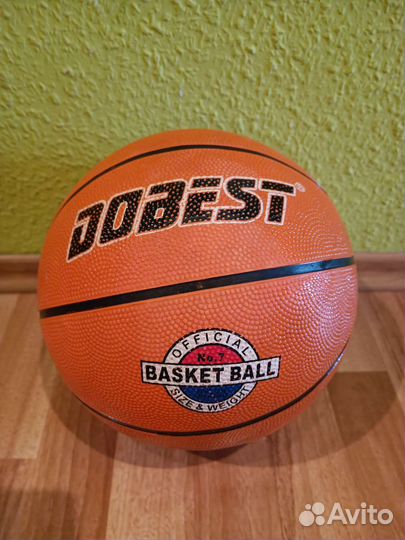 Баскетбольный мяч