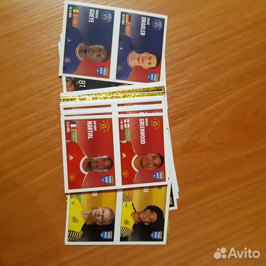 Наклейки panini fifa 365