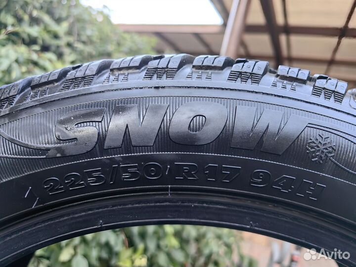 Kormoran Snow 225/50 R17 94H