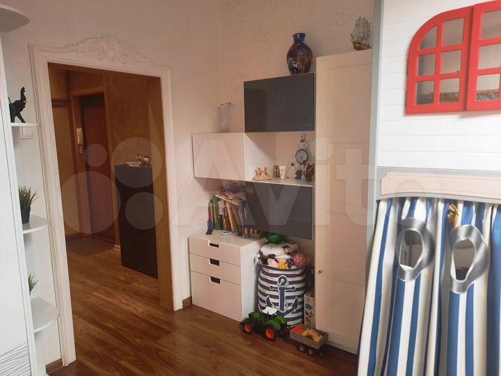 3-к. квартира, 68 м², 9/17 эт.