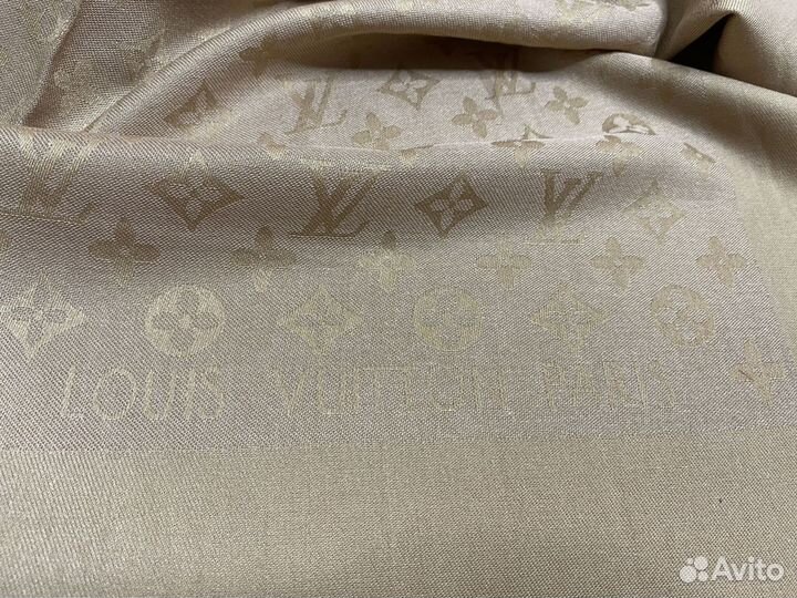 Шелковый платок Louis Vuitton