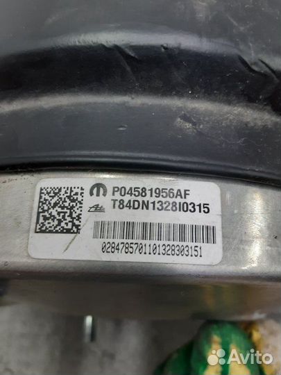 Вакуумный усилитель тормозов Jeep Grand Cherokee