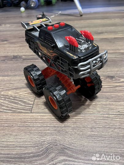 Джип - игрушка