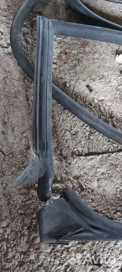 Уплотнитель двери на Audi A5