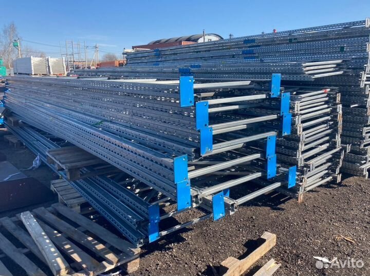 Стеллажи паллетные металлические