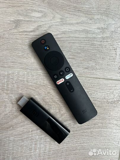 SMART приставка Xiaomi mi tv stick