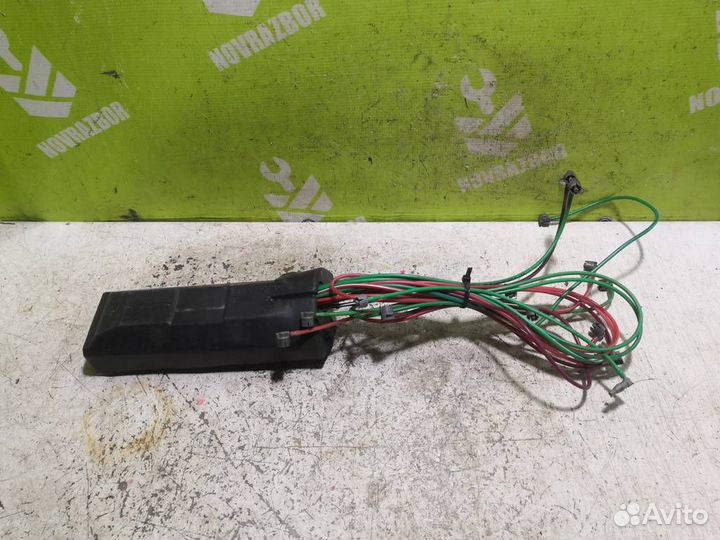 Клапан вакуумный Мерседес Бенз 210 Е-класс